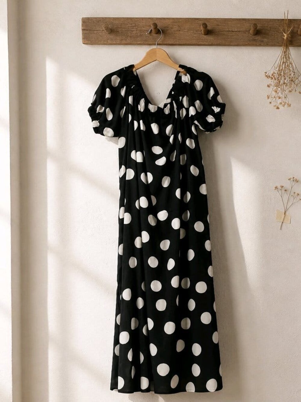 🖤 Retro Polka Dot Maxi Dress